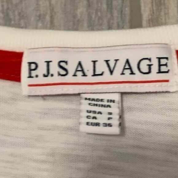 NWOT! Women's PJ Salvage "Love" T-Shirt - SMALL - Picture 3 of 5